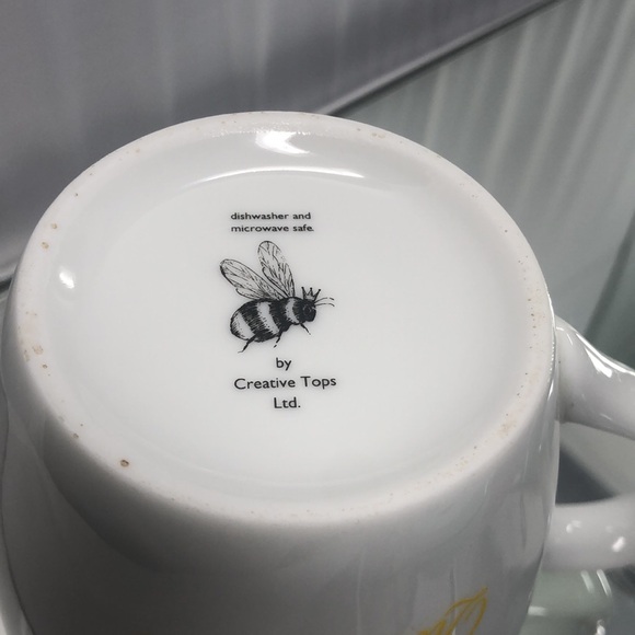 Queen bee coffee mug tea mug - Picture 3 of 9